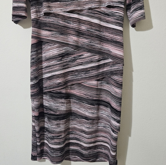 Connected Apparel Tiered Dress - Picture 4 of 6